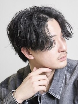 レタッチバイフィフス(RETOUCH by fifth) 波巻きパーマメンズマッシュセンターパートスパイラルパーマ韓国