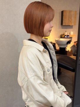 フェリア 梅田(FERIA) ミニボブ/オレンジカラー