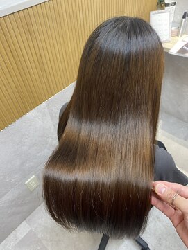 トゥーリ 長崎住吉店(tuuli) 髪質改善つやさらストレート♪Narito