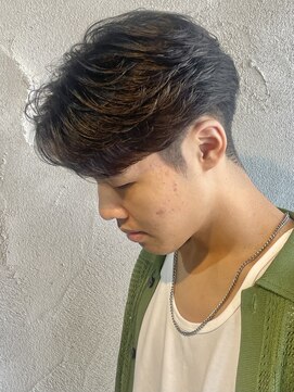 ニアウ 高崎店(Niau) メンズセンターパートニュアンスパーマナチュラル群馬高崎