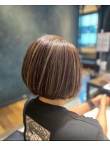 レジーナ トリドール(REGINA Tri'or)&nbsp;白髪ぼかしハイライト