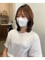 クエント(cuento) 顔周りのくびれが可愛いミディアムレイヤー!