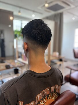 ヘアラボ(HAIR LABO) スキンフェードショート