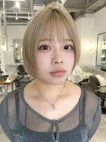 ホリー(HOLLY)&nbsp;ハイトーンショート