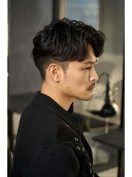 ゼノ 海老名(XENO) シャドウパーマラウンドマッシュフェザーパーマメンズパーマ眉毛