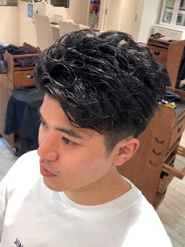 マシェリ バイ ハセ(ma cherie by HASE) メンズパーマ