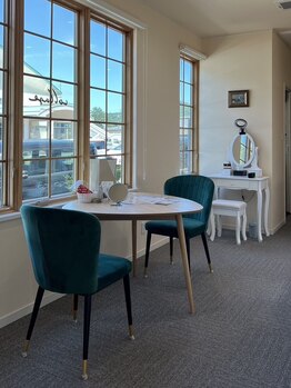 美容室コラージュの写真/家族で通えるアットホームな空間♪ヘアのお悩み解消から別室での肌ケアまで、トータルでお任せください☆