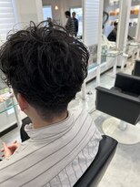 ディーボーイリタ 光の森(D-BOY Lita) ラフウェーブパーマ