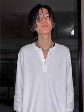 ネクストフォーヘアー(NEXT for hair) ナチュラル　センターパート　メンズミディアム