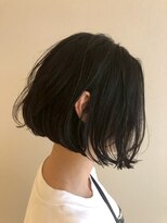 ザ ブリンク(THE BLINK)&nbsp;ボブにも個性を 前下がりショートボブ 美シルエット