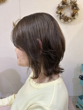 アミュー(amiu) 白髪ぼかしで今までより白髪を気になりにくく