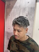 ヘアー ラボ エムツー(hair lab m2)&nbsp;フェード×ツイストパーマ×ホワイトメッシュ| 蒲田メンズ