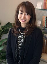 サロンドジュネ(salon de JUNE) Reiko