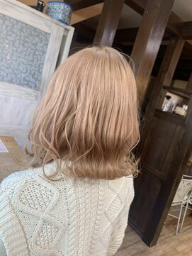 モアムー(Moremuu) オレンジベージュ