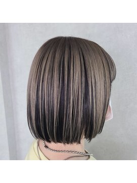 アクネ 東三国店(ACNE) ☆