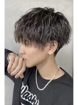 ロンド アンブル 四条烏丸(Lond ambre)&nbsp;萱原大幹　ツイストスパイラル/眉毛/メンズカット