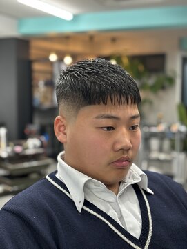 ヘアーラボ 樟葉(Hair Labo) クロップトップスキンフェード 南楠葉