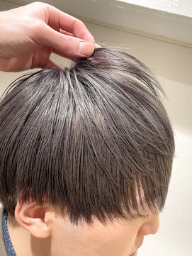 スタジオフォーエイチ(STUDIO 4H) マッシュ/ツーブロック/グレージュ/アッシュ/ケアブリーチ