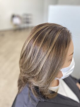 バンビ 大矢野店( Bambi) レイヤーカット