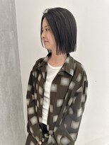 ヨーク(YOKE)&nbsp;YOKE 切りっぱなしボブぱつっとボブ髪質改善オリーブグレージュ