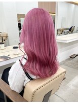 ニュート(Neut ) ハイトーンカラーピンク/ケアブリーチ/ゆる巻き/名古屋