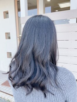 プレジール たつの(Plaisir)の写真/長さを変えずに印象を変える。髪質やクセを見極めて、あなたの魅力を最大限に引き出したスタイルをご提案♪