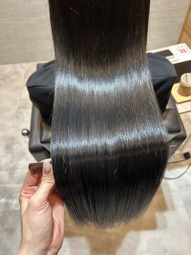 トゥーリ 甘木店(tuuli) tuuli 髪質改善　半個室サロン　韓国風　似合わせカラー