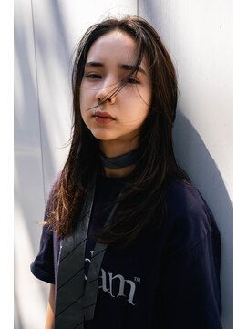 ヴィジョン(VISION) ナチュラルロング×レイヤーカット