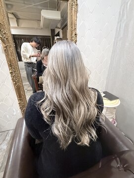 ヘアーアトリエ ラフェル(hair atelier Rafel) ハイトーンカラー