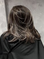 ゼウス(Zeus.)&nbsp;海外ヘアーハッシュカットレイヤーカット