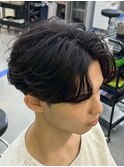 八事毛流れセンターパートニュアンスパーマフェザーパーマ30代