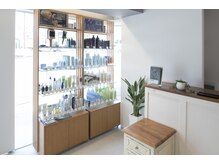 AVEDA製品を使用し、施術させて頂きます。