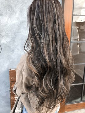 メルバイレガロ 水戸(mer by REGALO) グレージュ×ハイライト