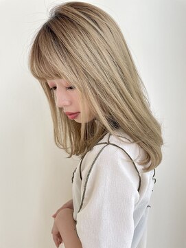 アンユージュアル(unusual) 韓国風ハイ透明感ブロンドミルクティーベージュ20代30代40代