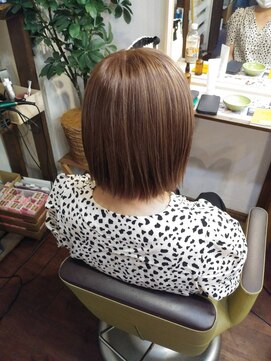 モニカ(Monica) ボブでも重くないハイライトスタイル☆