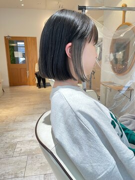 リーフ 王寺店(LEAF≠) インナーカラー/ブルーブラック×シルバー