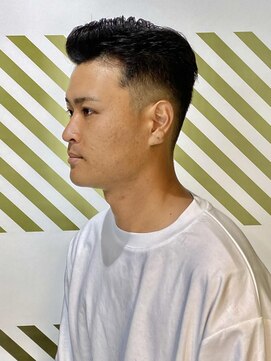 バーバーバー 高坂(BARBER-BAR) フェード