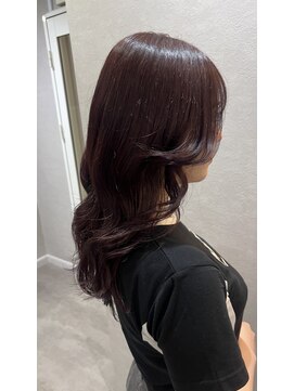 カラークチュール(Color Couture) ボルドーカラー/デザインカラー/レイヤーカット/ウエットヘア