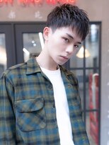 ケアリー 大日(Carelly)&nbsp;ビジネスショートレイヤーかき上げコンマヘアツイストパーマ