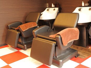 プラスアイエヌジー(+ing)の写真/《鳩ヶ谷駅徒歩5分》少人数の落ち着いた雰囲気のサロン♪日々の疲れを癒すサロンタイムをお過ごしください!