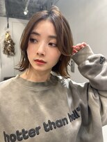 韓国風ショートスタイル/くびれショート/白髪ぼかしハイライト