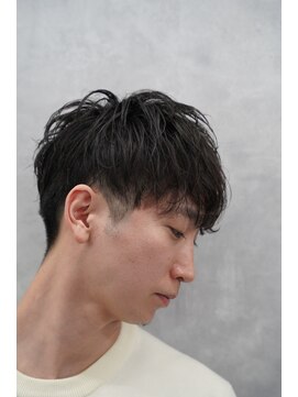 クロムトウキョウ ザ バーバー ネオン 新宿店(CHROM TOKYO the Barber ne/on) ナチュラルマッシュ