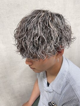 ジーナ 天神(Zina) 【Zina】メンズ/メンズパーマ/韓国/福岡/天神/大名