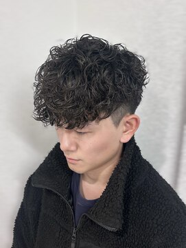 オールデイハローズ 草津店(ALL DAY HELLO'S) 海外風スペインカールスタイル