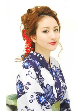 ゲッカビジン(GEKKABIJIN) 浴衣にあう☆セクシーアップ《ヘアセット&着付 GEKKABIJIN》