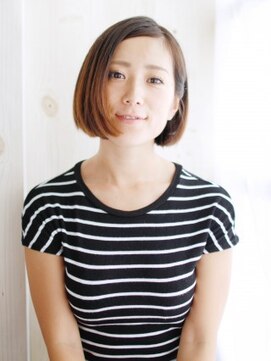 ヘアメイク ナル(hair make nalu) かきあげ前髪のワンカールボブスタイル