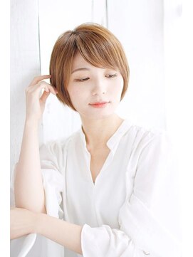 プティルカ(PutiLuca D.C.) 大人可愛いショートボブスタイル