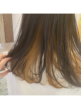 ヘアーリゾート ラウレア(Hair Resort LAULEA) ビビッドオレンジのインナーカラー