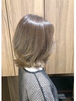 シャメル(Chamel)&nbsp;くびれ外ハネウルフボブ◇20代30代40代ヘアスタイル