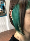 インナーカラーターコイズボブ